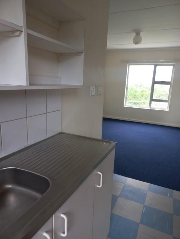 2 Bedroom Property for Sale in Amalinda Eastern Cape